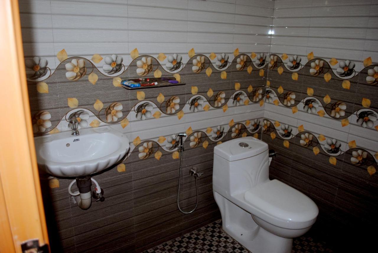Nice Villa Irimbranallur エクステリア 写真